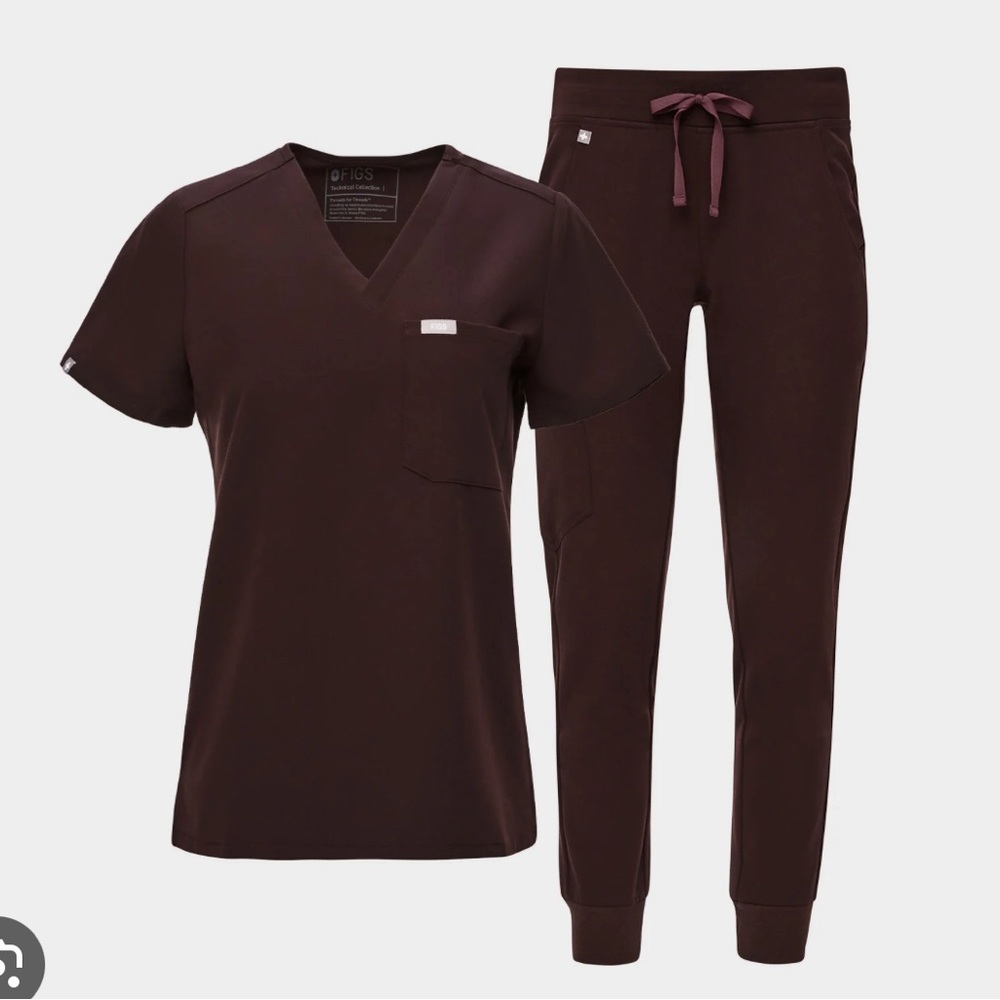 Espresso Figs Scrubs Joggers Small